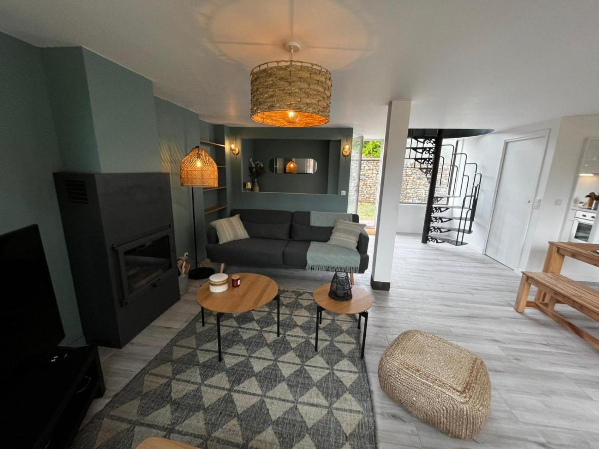 Maison De Campagne Entierement Climatisee Avec Grand Jardin Villa Pressagny-lʼOrgeuilleux Bagian luar foto